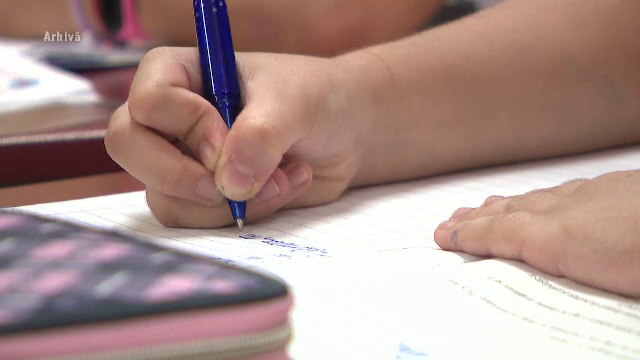 Proiect: Educaţia media şi digitală, disciplină obligatorie în învăţământul preuniversitar. Ce ar trebui să învețe elevii