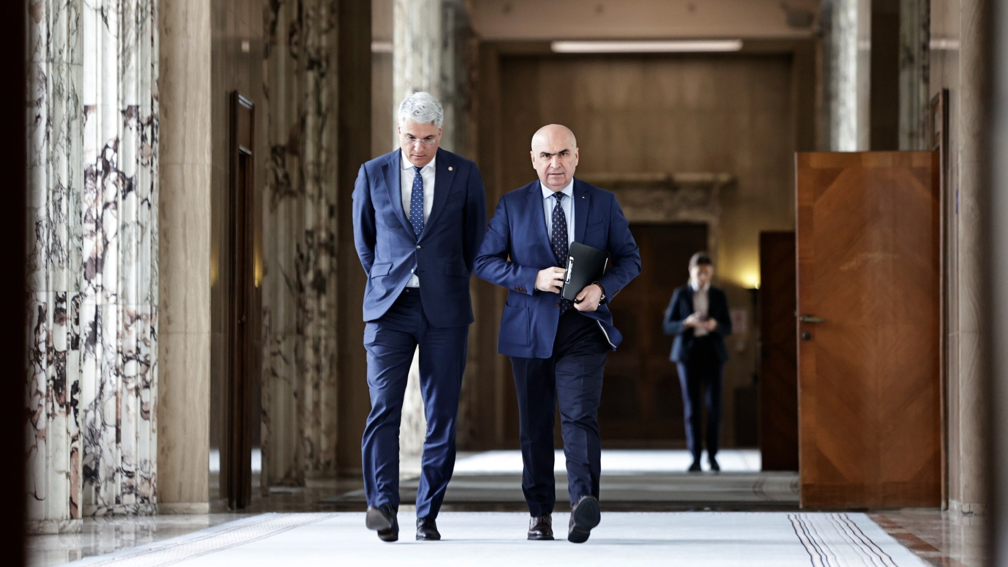 Mesajul ministrului Fondurilor Europene înainte de ședința CCR pe pensiile speciale. Când trebuie finalizată reforma