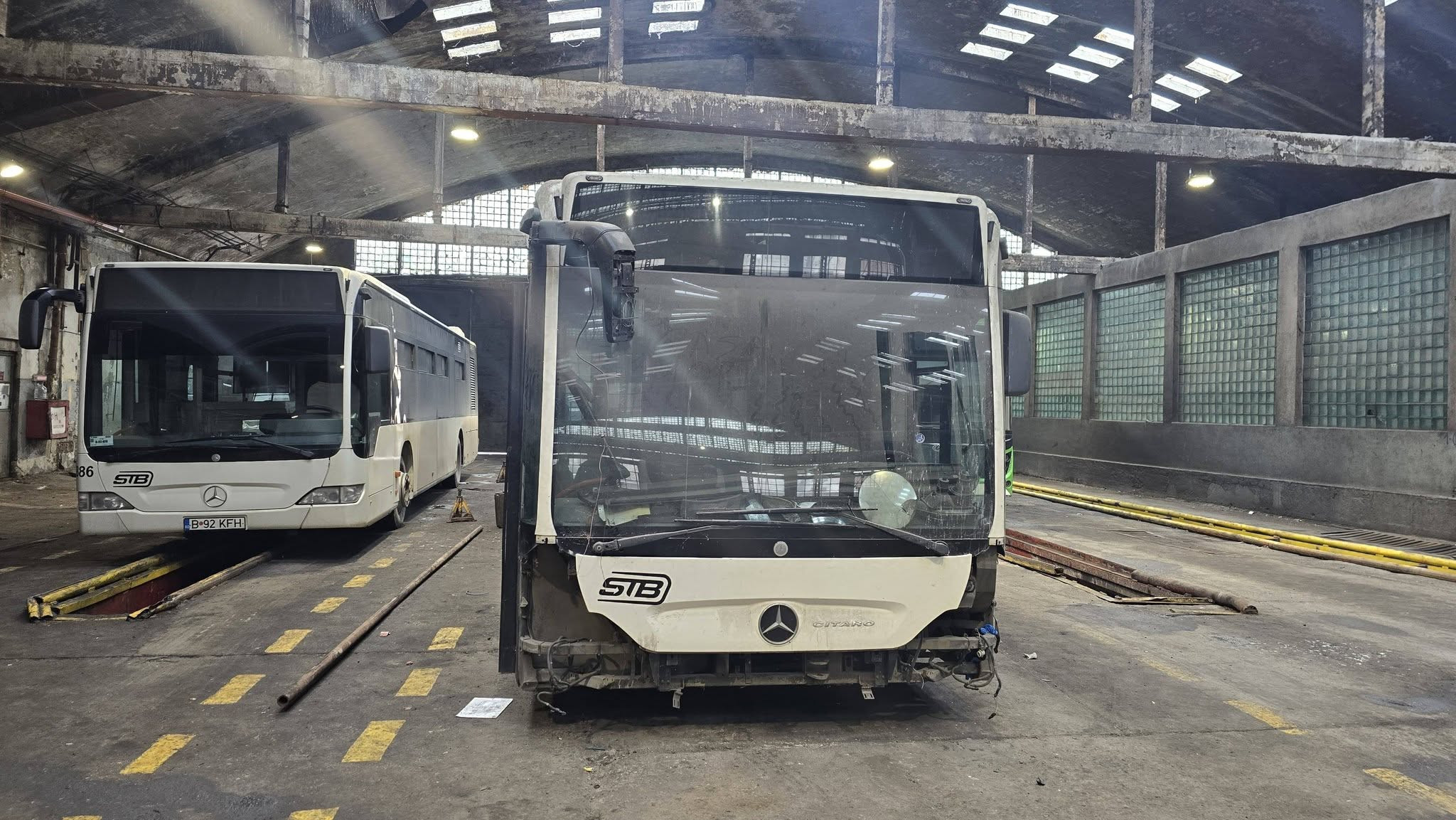 Ce a descoperit primarul Ciprian Ciucu &icirc;n vizita inopinată la autobaza STB Floreasca: &rdquo;Nu am anunţat pe nimeni că vin&rdquo;