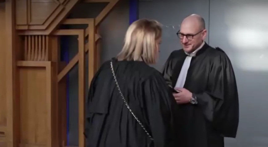 Caz incredibil în Franța. Doi gemeni identici sunt judecați pentru crimă, dar ADN-ul nu poate spune cine e ucigașul