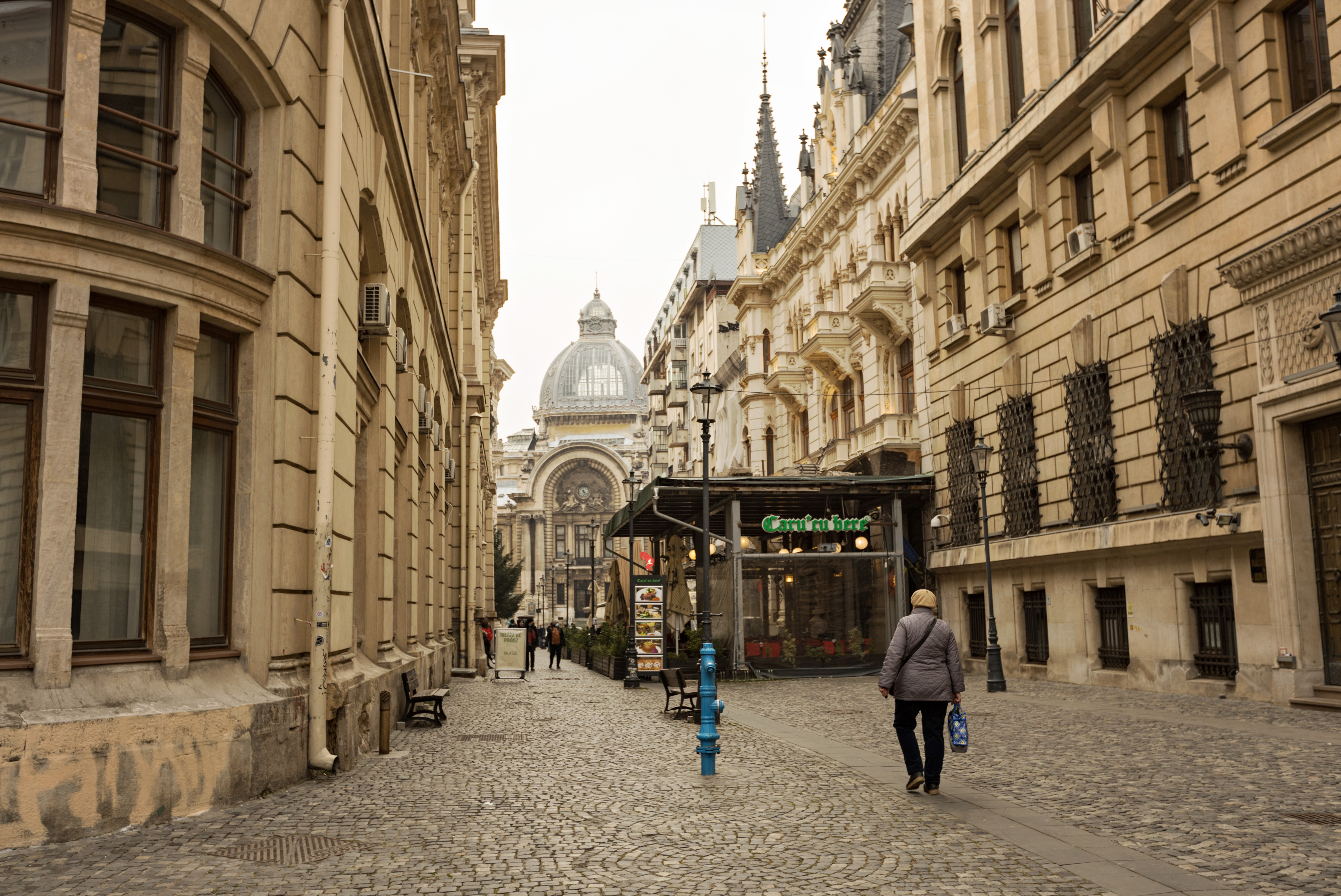 Reacție imediată a pieței. O bancă și-a redus deja estimarea de creștere economică pentru 2026 la jumătate