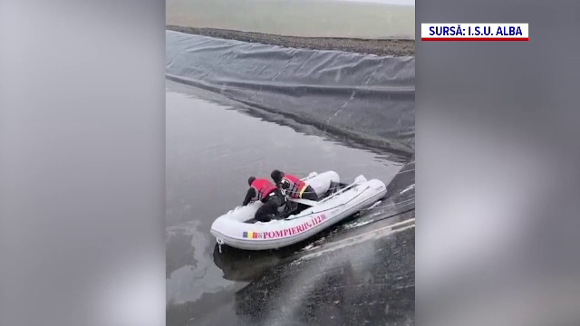 Un bărbat din Alba a alunecat &icirc;ntr-un lac artificial. Autoritățile i-au găsit trupul ne&icirc;nsuflețit după c&acirc;teva ore de căutări
