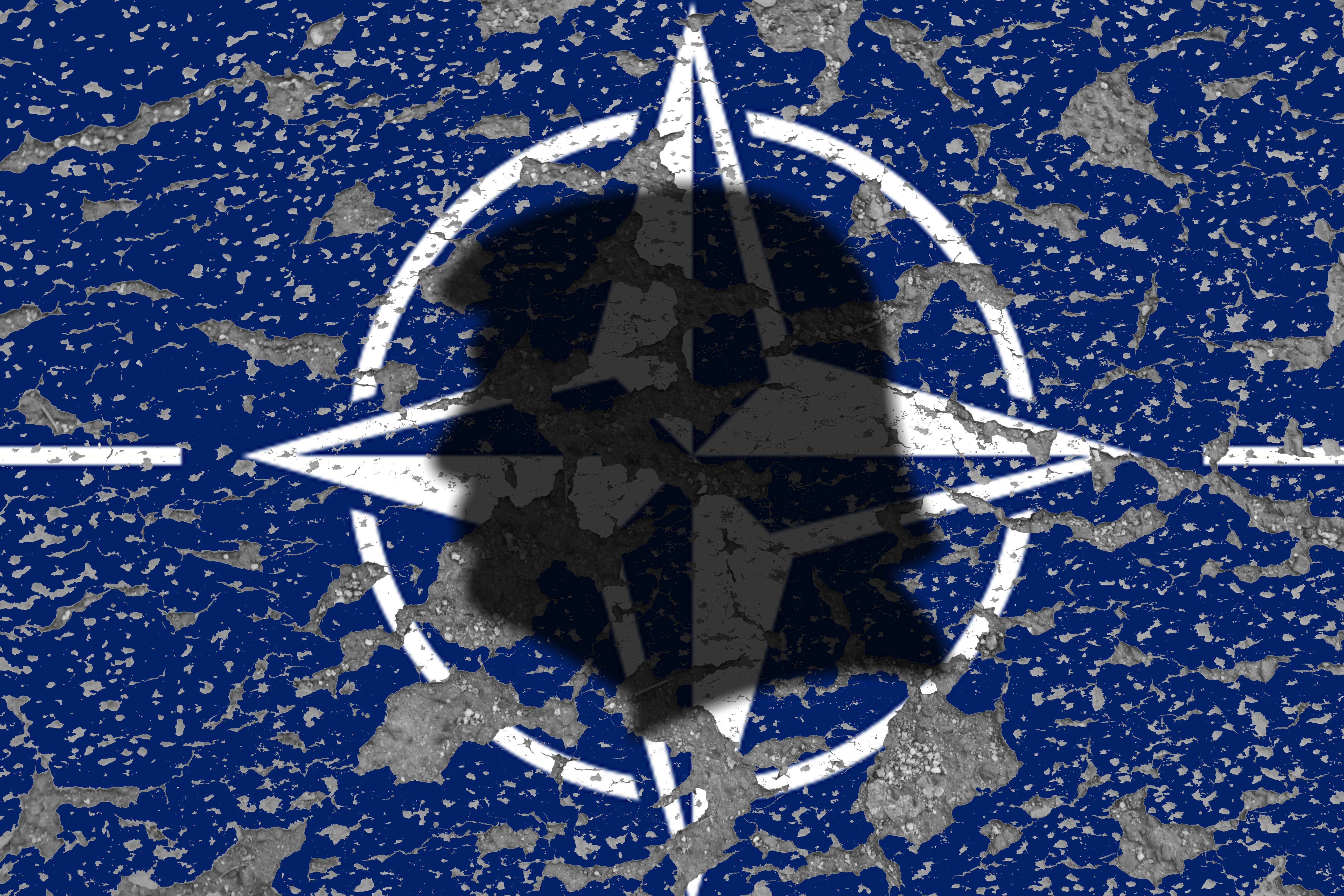 SUA &icirc;și obligă aliații să aducă NATO la &rdquo;setările din fabrică&rdquo;. Parteneri istorici lăsați pe afară, zone de război abandonate