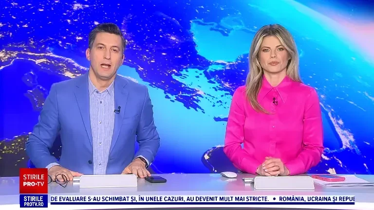 Ce cred trecătorii despre o sculptură expusă lângă Palatul Culturii din Iași: „Ceva deosebit, așa ceva n-am mai văzut”