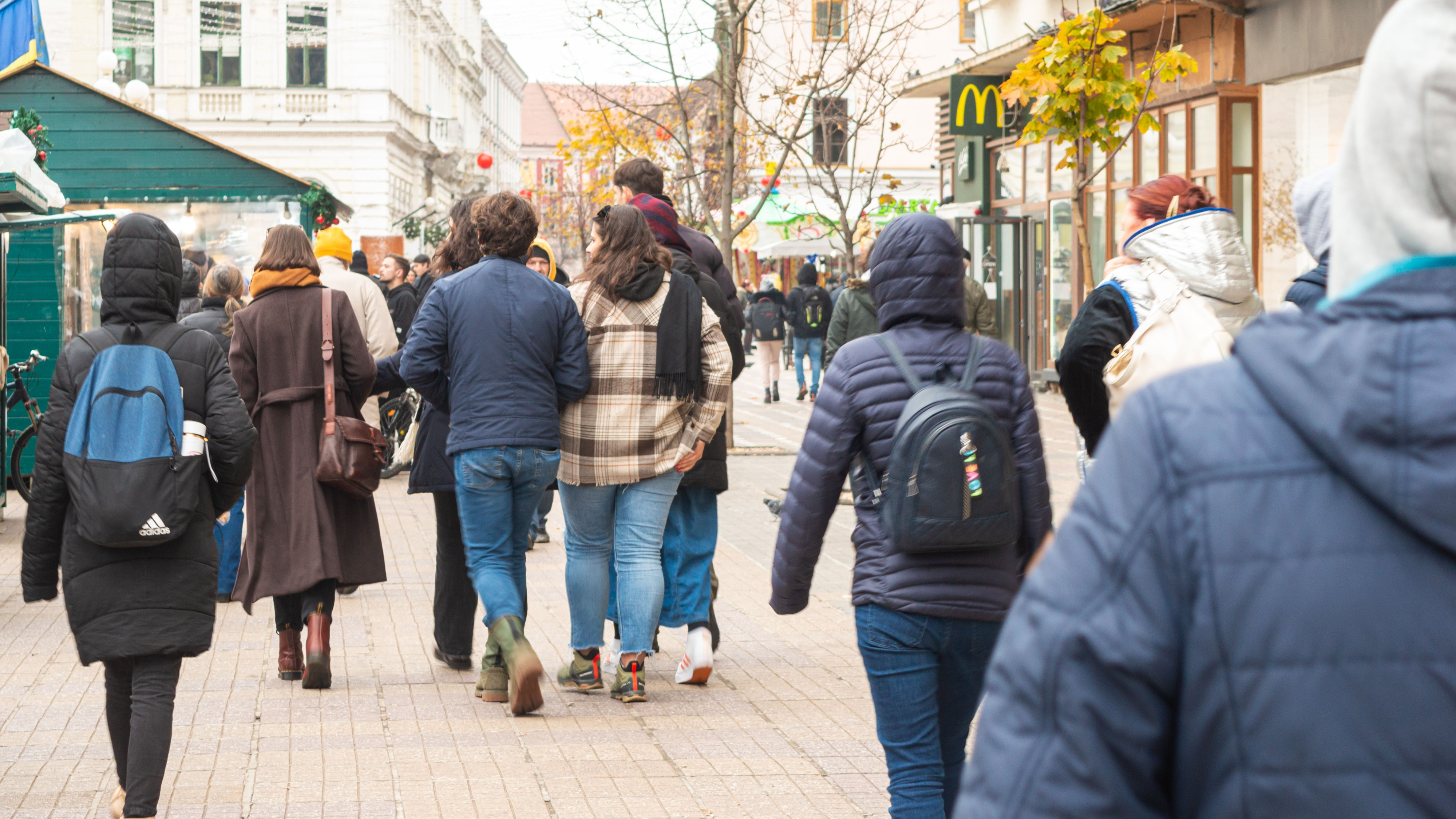 România, ieftină în statistici, dar scumpă pentru români. Costul vieții apasă în continuare bugetele familiilor