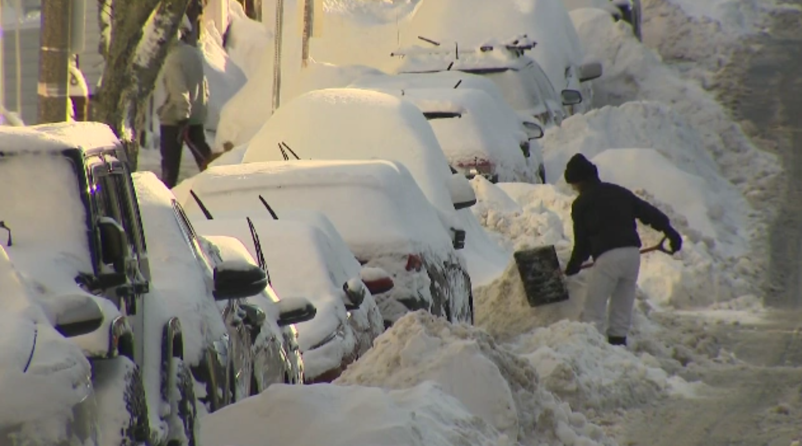 Stare de urgență în Statele Unite. Peste 500.000 de oameni fără curent, 10.000 de zboruri anulate din cauza viscolului