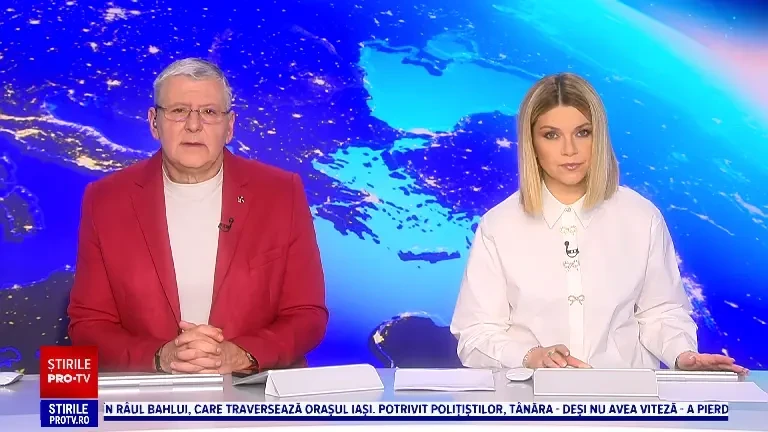 Carambol pe un bulevard din Baia Mare după ce unui șofer i s-a făcut rău la volan. Un bărbat, dus de urgență la spital