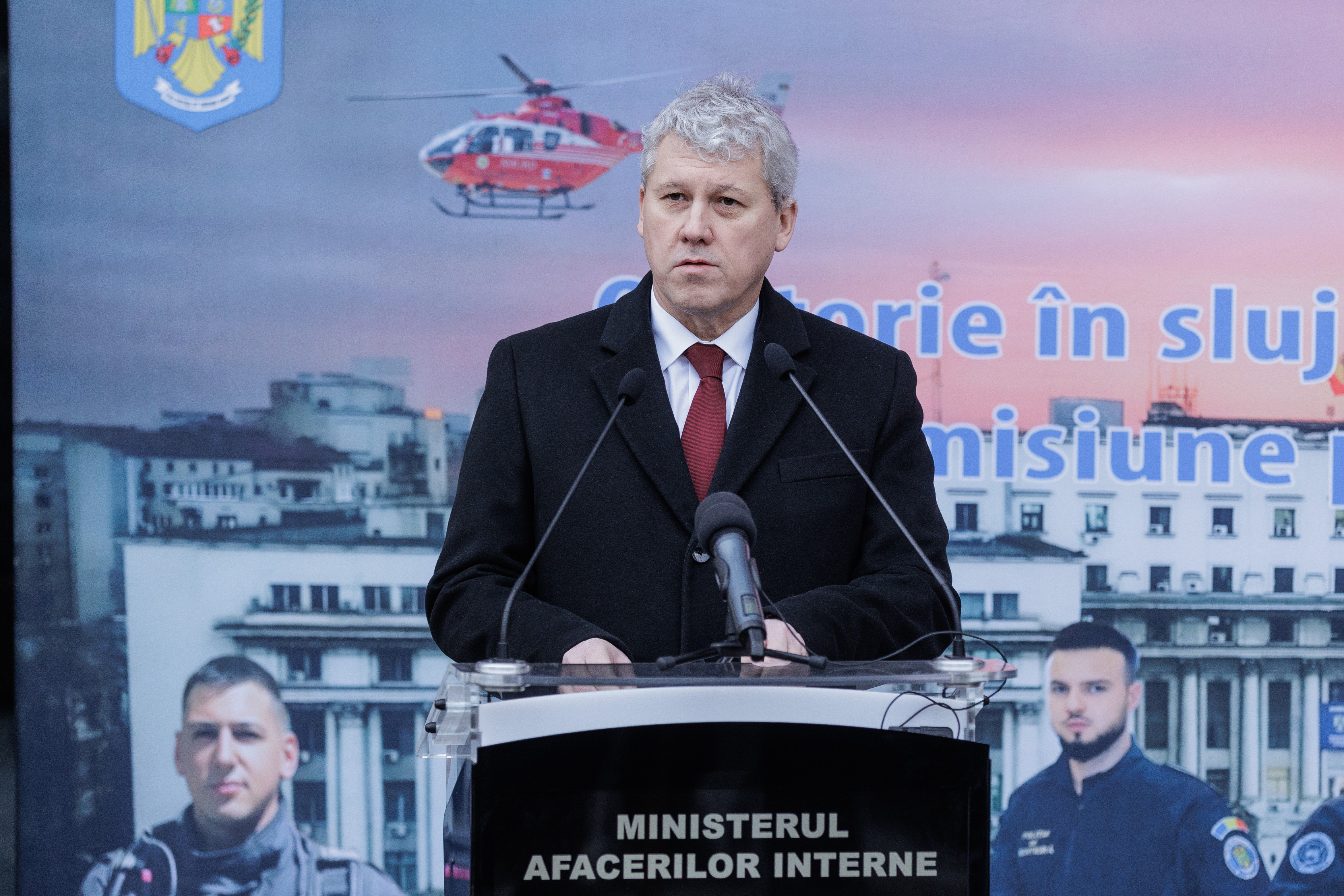 Sindicaliştii Europol către ministrul Predoiu: Cum ar arăta concursurile transparente în Poliţia Română? Ar mai suna ”Lia”?