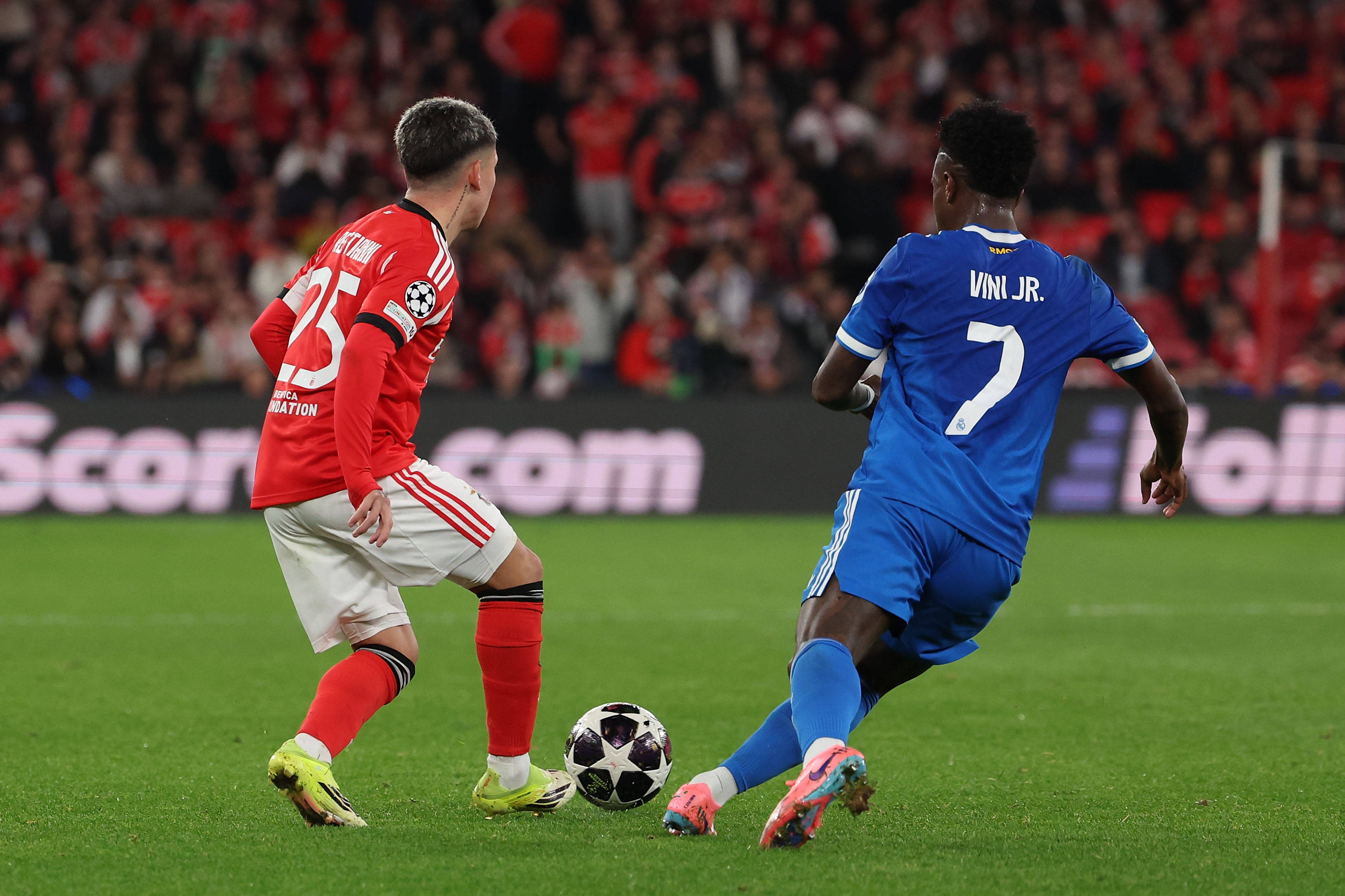 Gianluca Prestianni ar fi recunoscut că l-a numit pe Vinicius Jr „maimuță” în timpul meciului dintre Benfica și Real Madrid