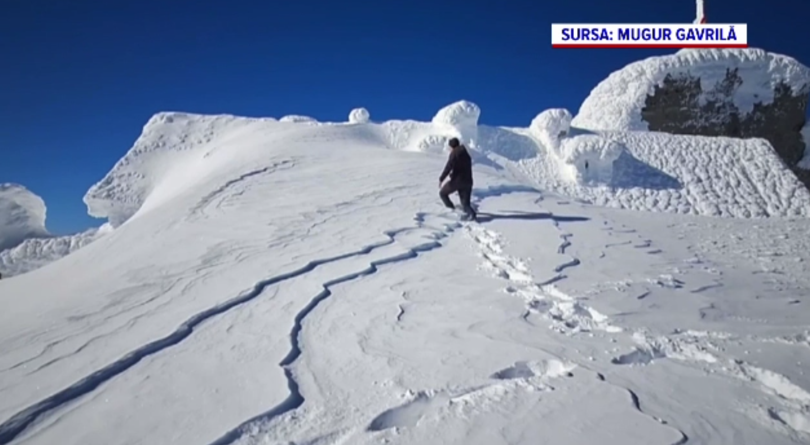 Risc major de avalanșă &icirc;n Făgăraș și Bucegi: Nivel 4 din 5 la peste 1.800 de metri