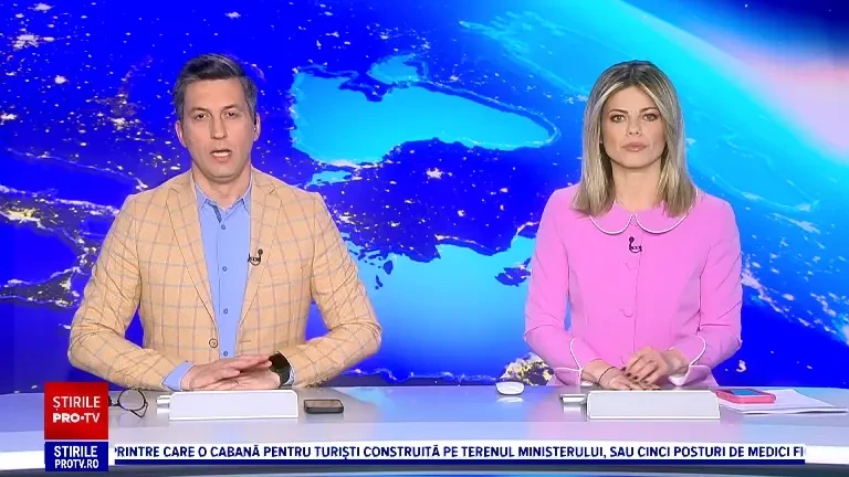 Clinton respinge orice implicare în scandalul Epstein și neagă relații cu femeile din fotografii