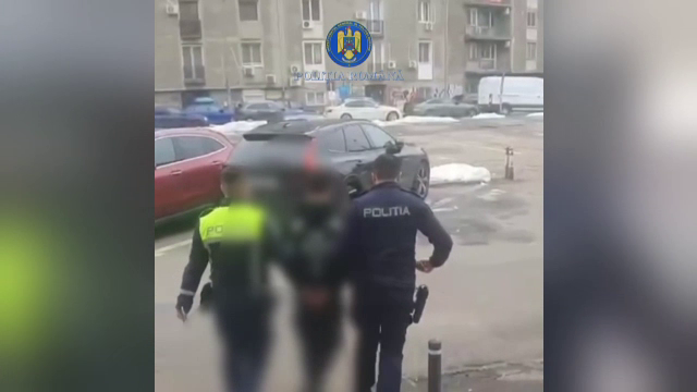 Ce au pățit mai mulți bărbați care au mers acasă, pe r&acirc;nd, cu o t&acirc;nără de 20 de ani pe care au cunoscut-o online