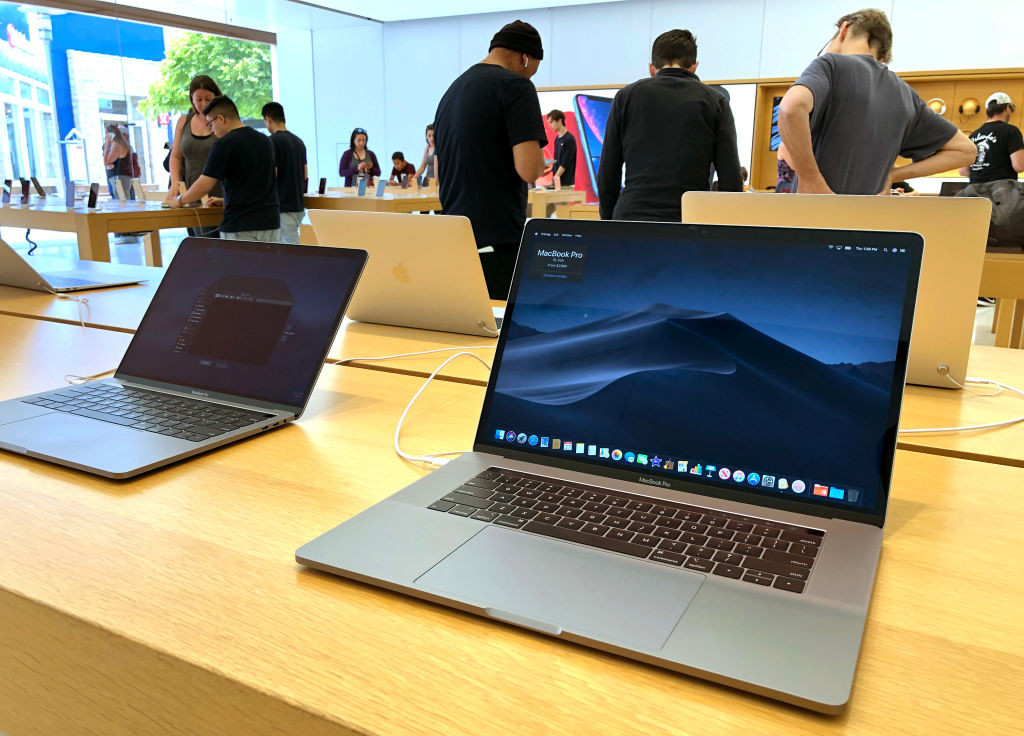 Atac la rivalul Windows. Apple a lansat MacBook Neo, cel mai ieftin laptop din portofoliul companiei. Cât costă