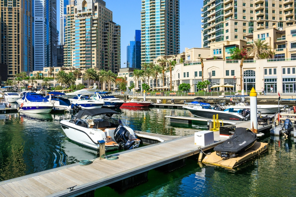 Războiul lovește una dintre cele mai profitabile industrii ale Orientului. Pierderi estimate de zeci de miliarde de dolari