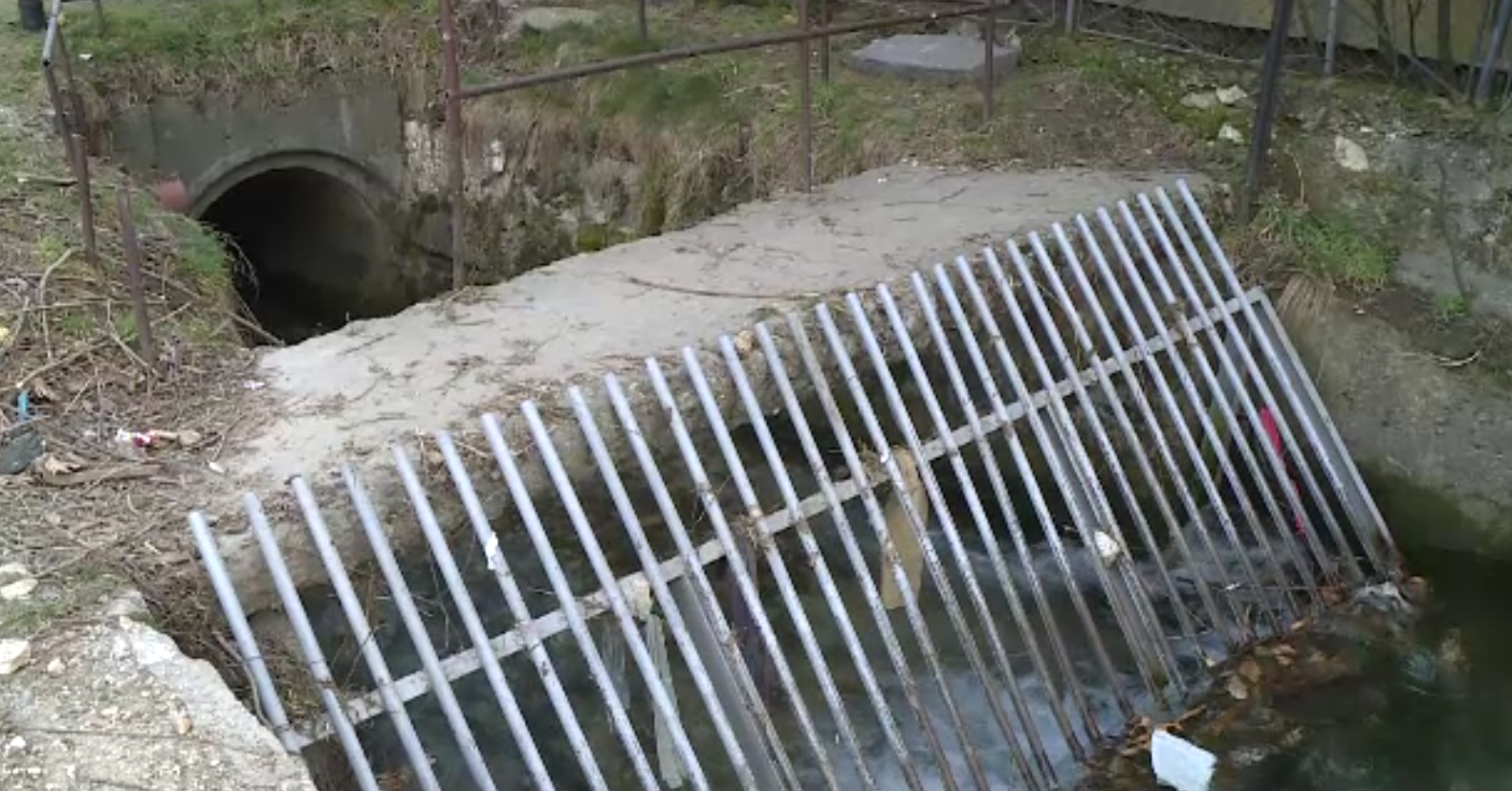 Cum a scăpat de cadavrul fratelui un bărbat din Zărnești. Crima a fost descoperită după aproape trei luni