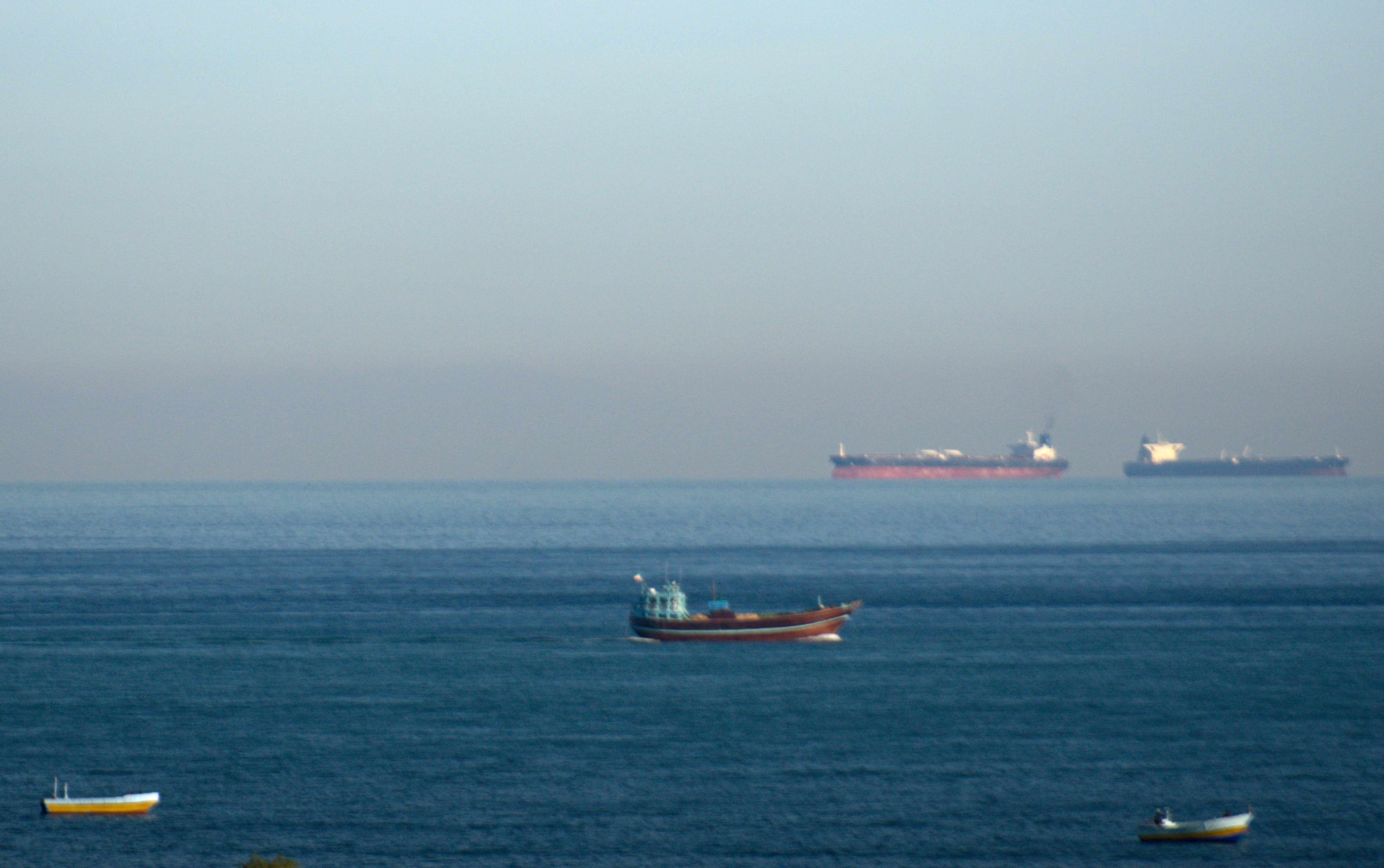 Marina SUA va escorta navele prin strâmtoarea Ormuz. Oficial american: „Cât de repede putem”
