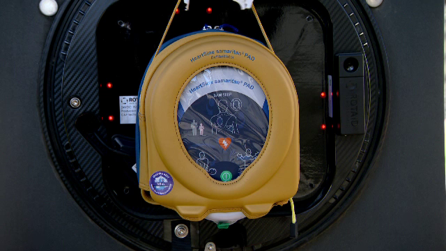 Zeci de defibrilatoare vor fi instalate &icirc;n localități din Iași, Vaslui și Botoșani. Cine știe c&acirc;nd ajunge salvarea&rdquo;