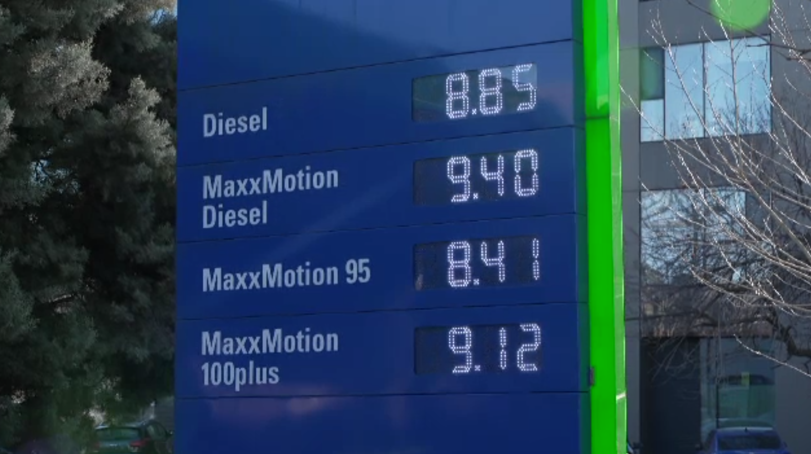 Carburanții continuă să se scumpească în România: benzina și motorina cresc din nou pe fondul războiului din Iran