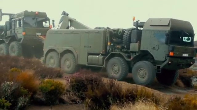 Mediaș ar putea deveni hub militar. Otokar vrea să cumpere Automecanica pentru producția blindatelor Cobra II