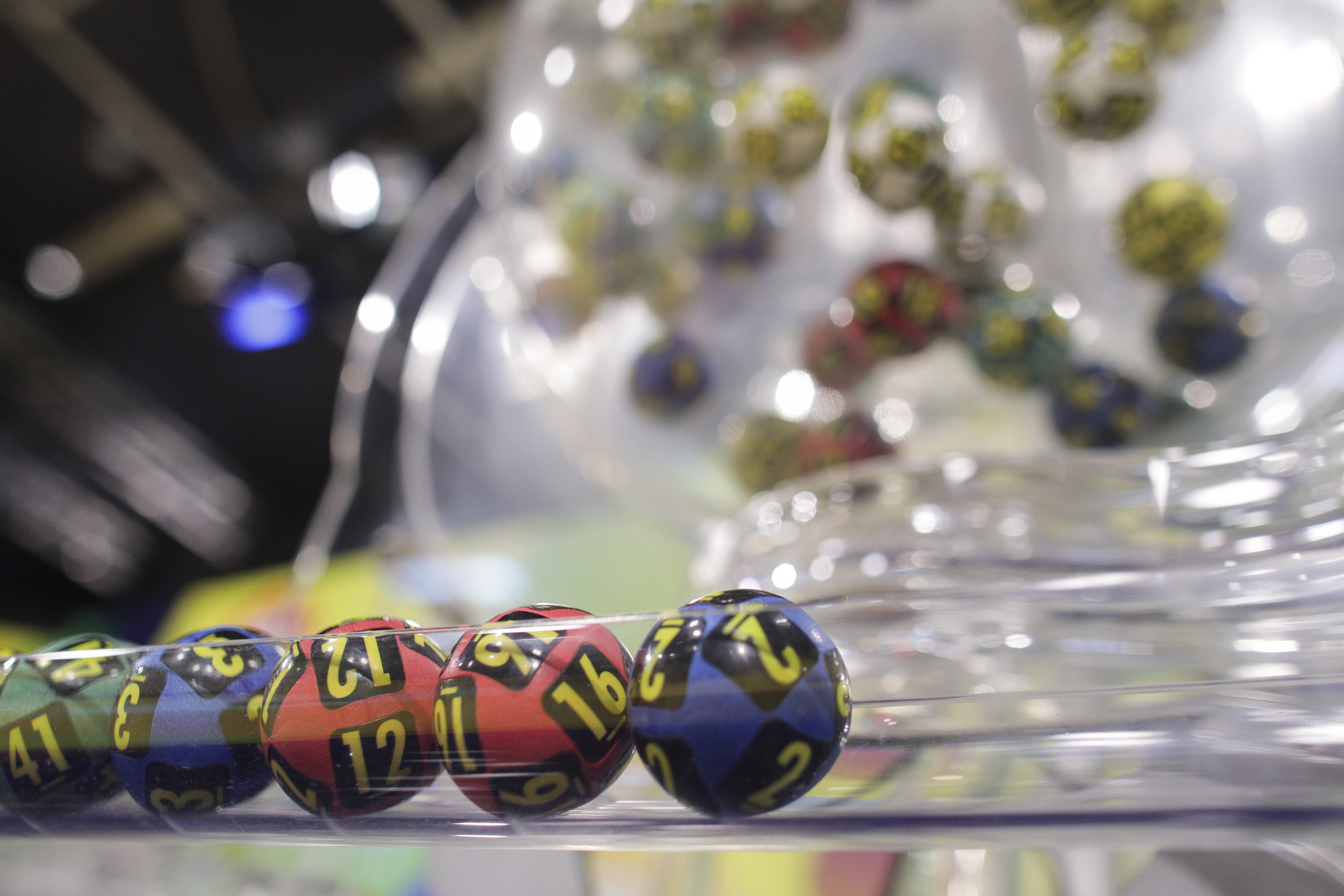 Extrageri Loto 6/49, Loto 5/40 și Joker, joi, 12 martie 2026. Loteria Rom&acirc;nă anunță c&acirc;știguri de peste două milioane de euro