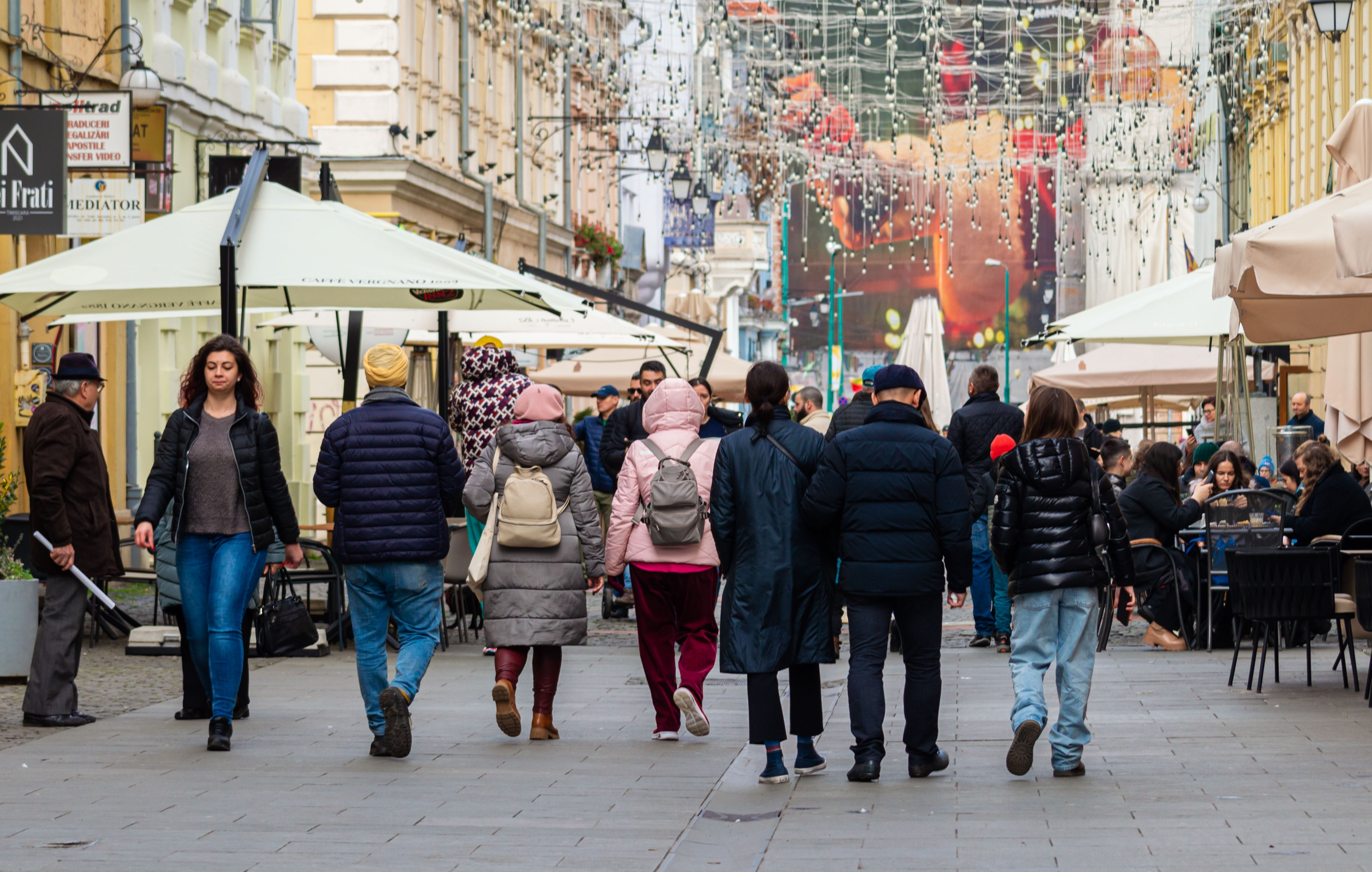 Inversiuni de temperatură anunțate de meteorologi. Un val de aer polar se va extinde spre Rom&acirc;nia
