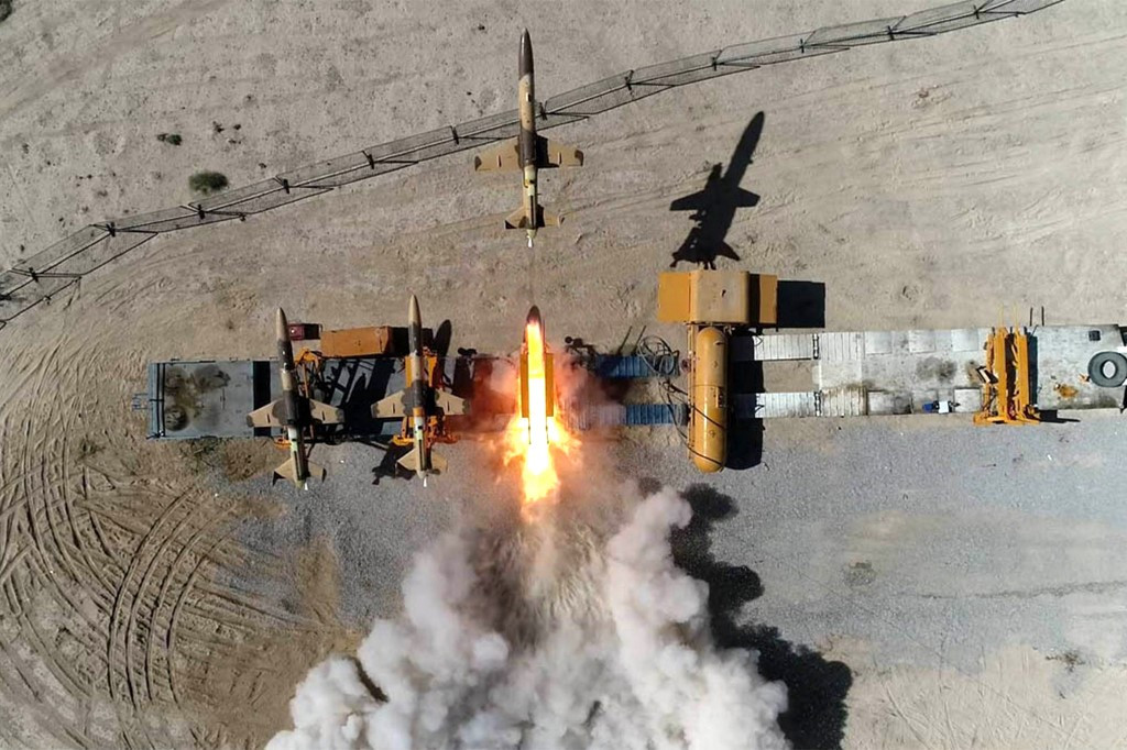 Război în Iran, ziua 13. Teheranul amenință: „Orice invazie va face ca Golful Persic să curgă cu sângele invadatorilor”