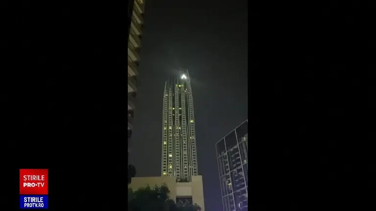 O dronă a Iranului a lovit un bloc cu apartamente de lux din Dubai