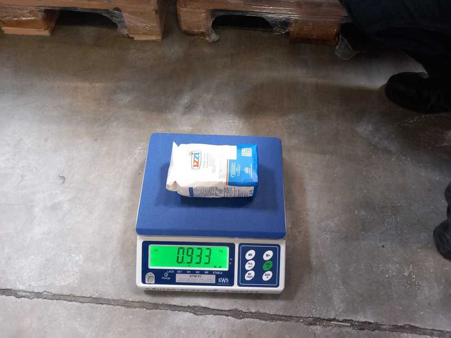 ANPC a retras definitiv de la v&acirc;nzare 140 de tone de zahăr după ce au fost găsite diferențe de peste 70 de grame