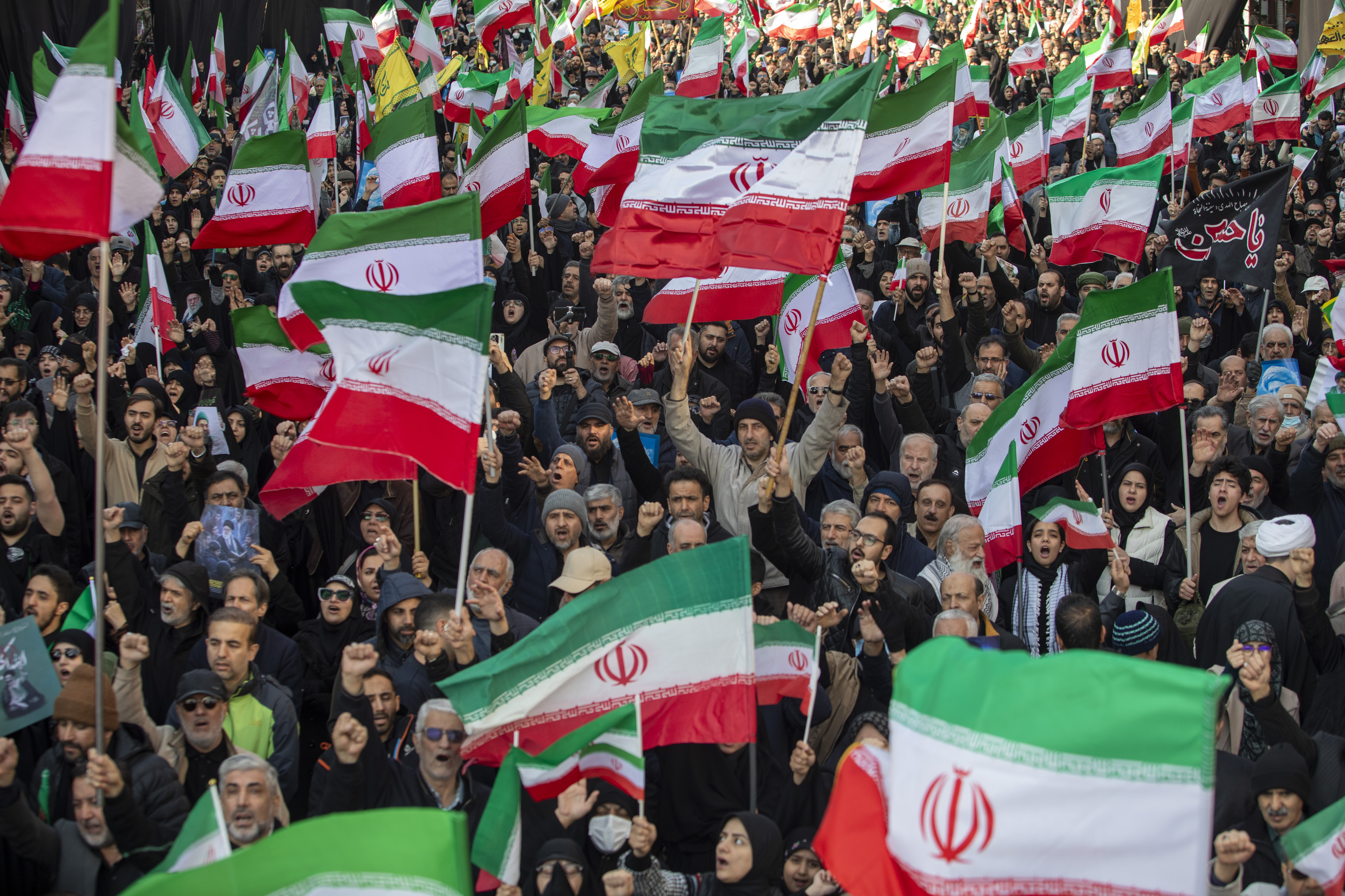 Iranienii care vor să protesteze, amenințați de Serviciul secret al Gardienilor Revoluţiei: Va curge și mai mult s&acirc;nge