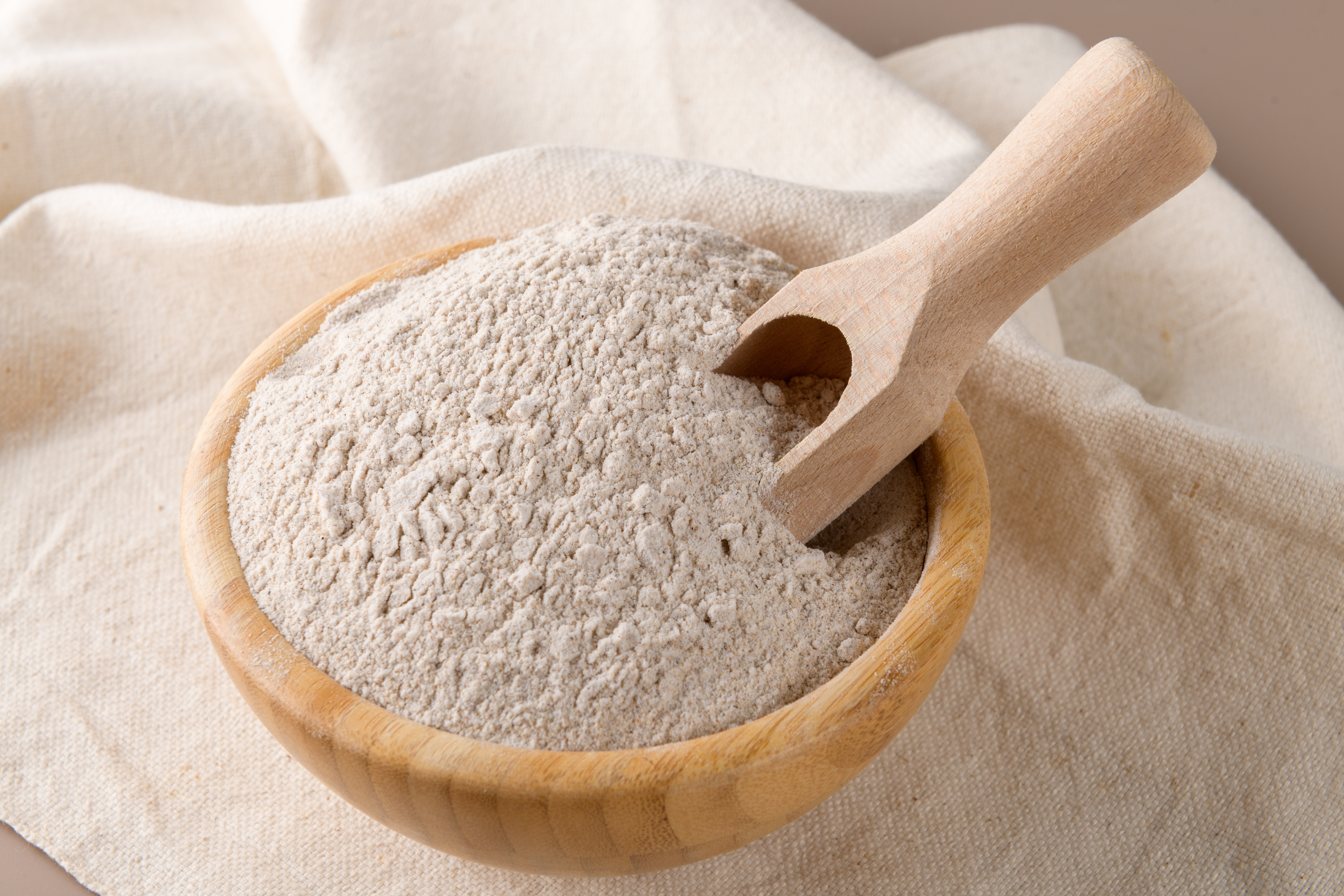 Făina de ardei gras, super-ingredientul care face minuni pentru sănătate. Ce beneficii are