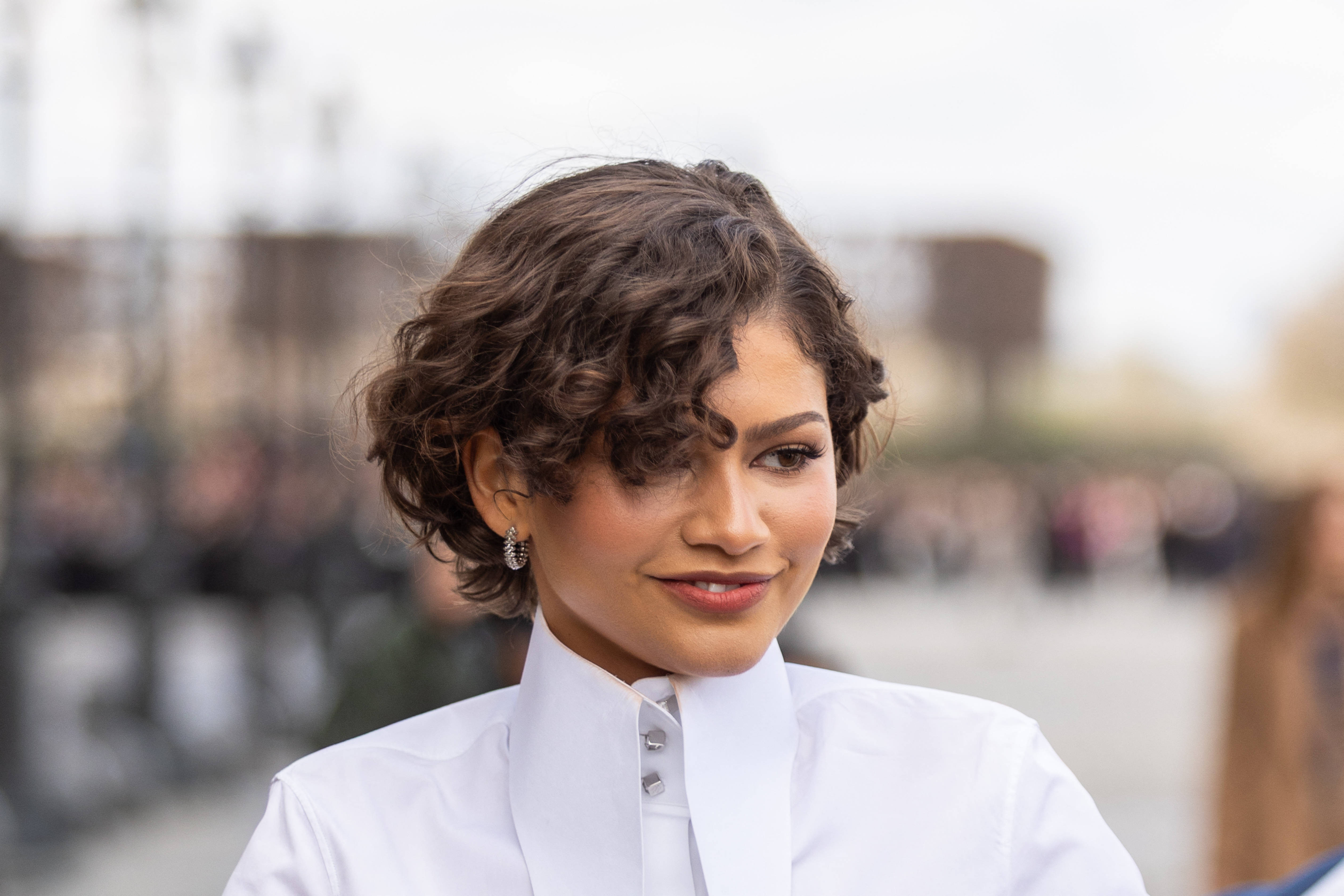 Zendaya, apariție spectaculoasă la un eveniment monden de la Hollywood. Rochia cu care a atras toate privirile. FOTO