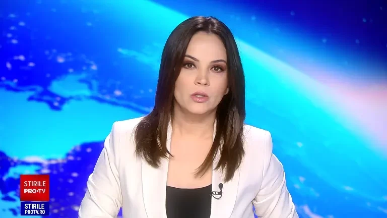 Femeie de 56 de ani, grav rănită într-un incendiu de vegetație în Maramureș: a fost preluată cu elicopterul SMURD