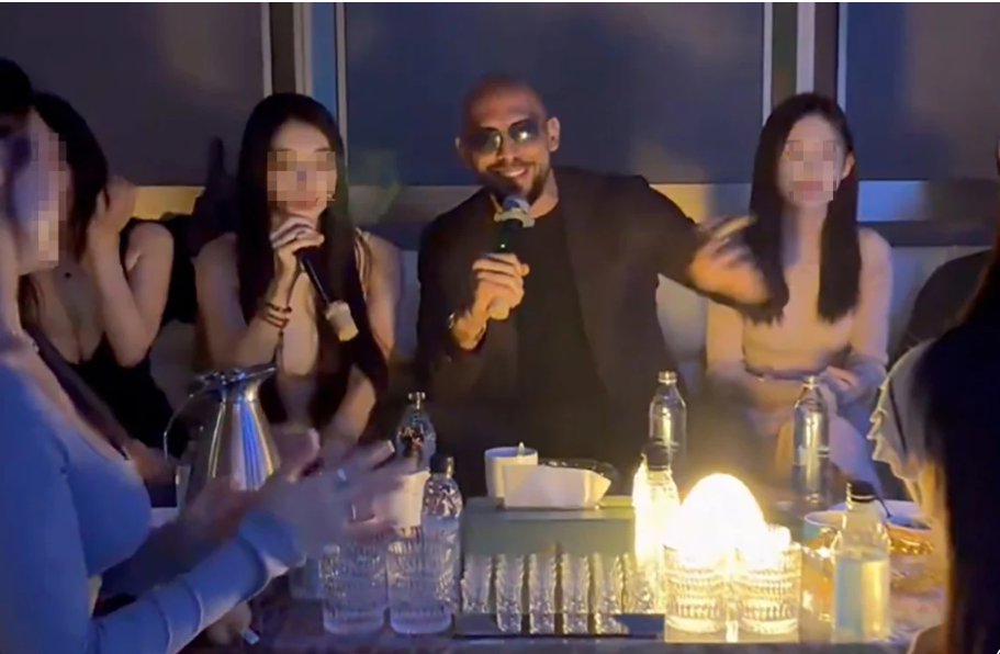 Andrew și Tristan Tate, petrecere de lux &icirc;n Hong Kong. Presa din China amintește Rom&acirc;nia și se &icirc;ntreabă de ce au fost primiți