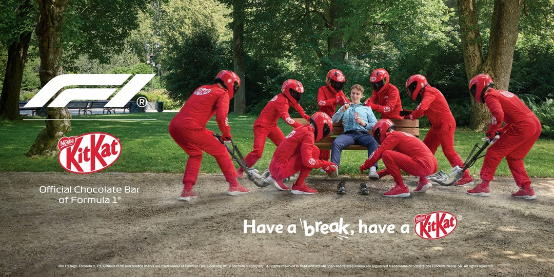 (P) KitKat&reg; Rom&acirc;nia anunță parteneriatul oficial cu Formula 1&reg;.  Fanii din Rom&acirc;nia pot c&acirc;știga o experiență VIP la Spa