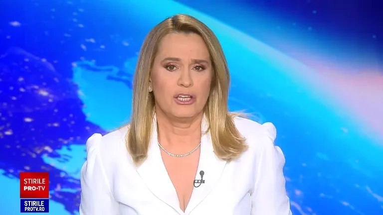 Incident naval în Portul Constanța. O navă a lovit o macara plutitoare