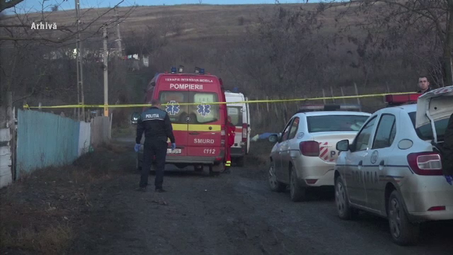 Un adolescent a ucis un tânăr cu care mergea la magazin, apoi s-a oprit la o vecină să-i ghicească în cărți