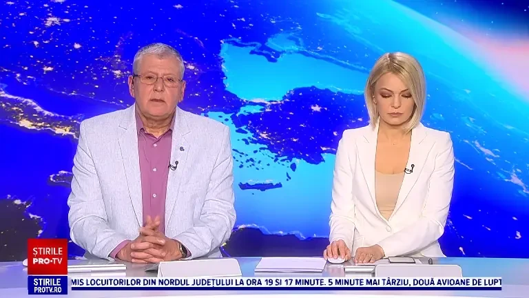 O mașină s-a răsturnat pe șoseaua Ștefan Cel Mare din București. O femeie a fost rănită ușor