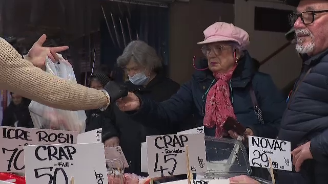 Prețul la care a peștele de Buna Vestire. &Icirc;n ciuda scumpirilor, rom&acirc;nii au umplut piețele