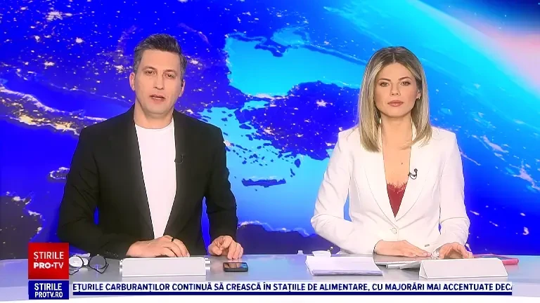 Printre personajele prezentate la festivalul de la Valencia, Trump și Putin. Sculpturile spectaculoase au fost incendiate