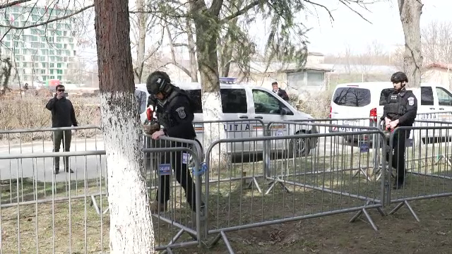 Polițiștii concurează la Cupa de Tactică Polițienească. Competiția testează viteza și coordonarea &icirc;n situații de risc