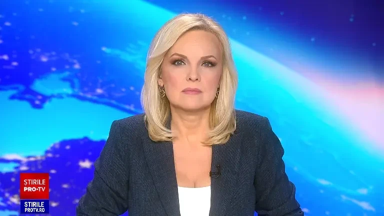 Momentul în care doi pietoni au fost spulberați pe un trotuar din Suceava, după ce un șofer a pierdut controlul volanului