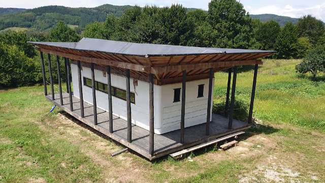 Casele din carton și c&acirc;nepă c&acirc;știgă teren &icirc;n Rom&acirc;nia. Pot fi montate &icirc;n doar două zile