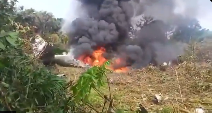 Un avion Hercules al armatei columbiene, cu peste 100 de militari la bord, s-a prăbușit la decolare. Al doilea în câteva zile