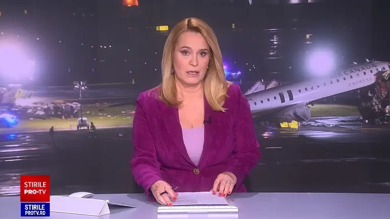 Piloții unui avion Air Canada au murit după ce au lovit o mașină de pompieri pe pista aeroportului, în New York