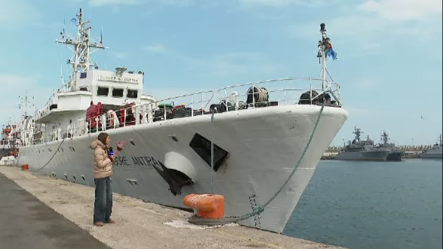 Planurile luate &icirc;n considerare pentru recuperarea epavei de la Midia. Vremea a blocat operațiunile