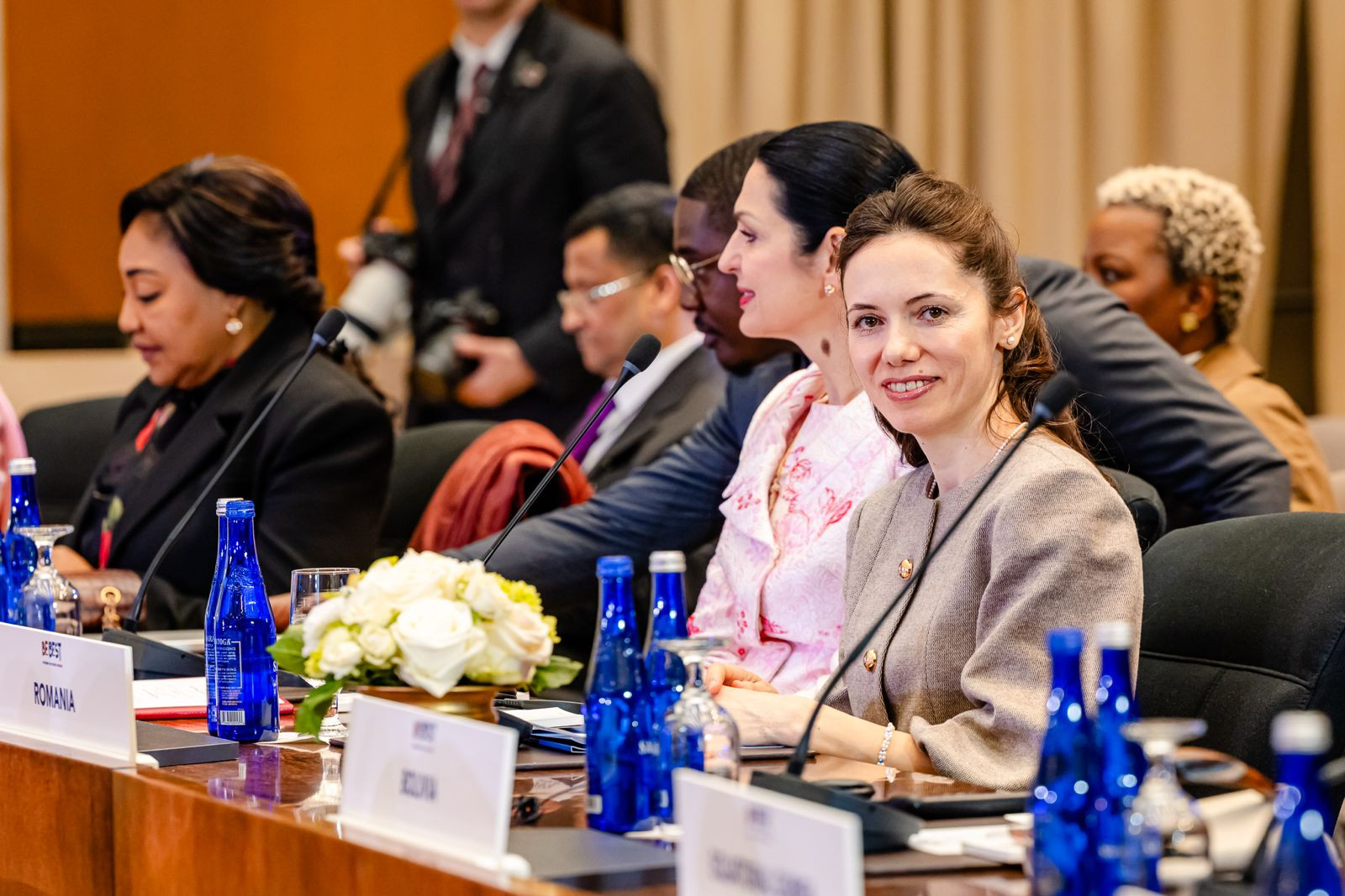 Mirabela Grădinaru, discurs la Washington, la invitația Melaniei Trump. &bdquo;Aştept să colaborez cu prima doamnă a SUA&rdquo;