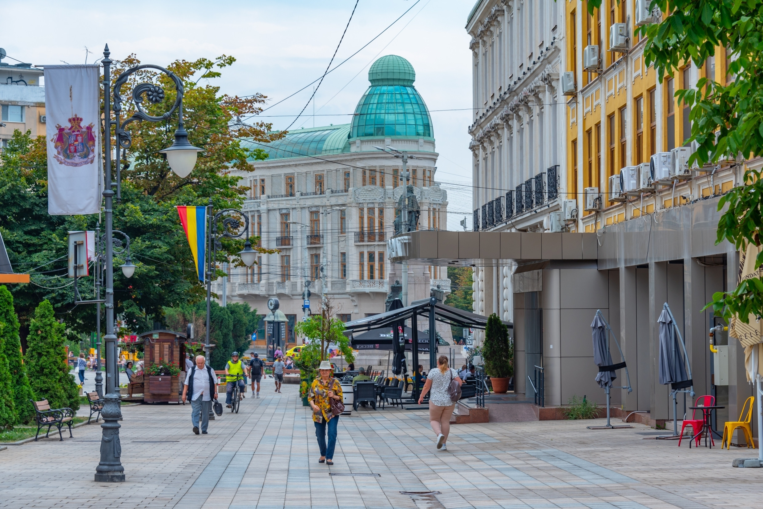 AFEER: Statul trebuie să taie accize și TVA pentru a calma prețurile. Ajutoarele, doar pentru cei vulnerabili