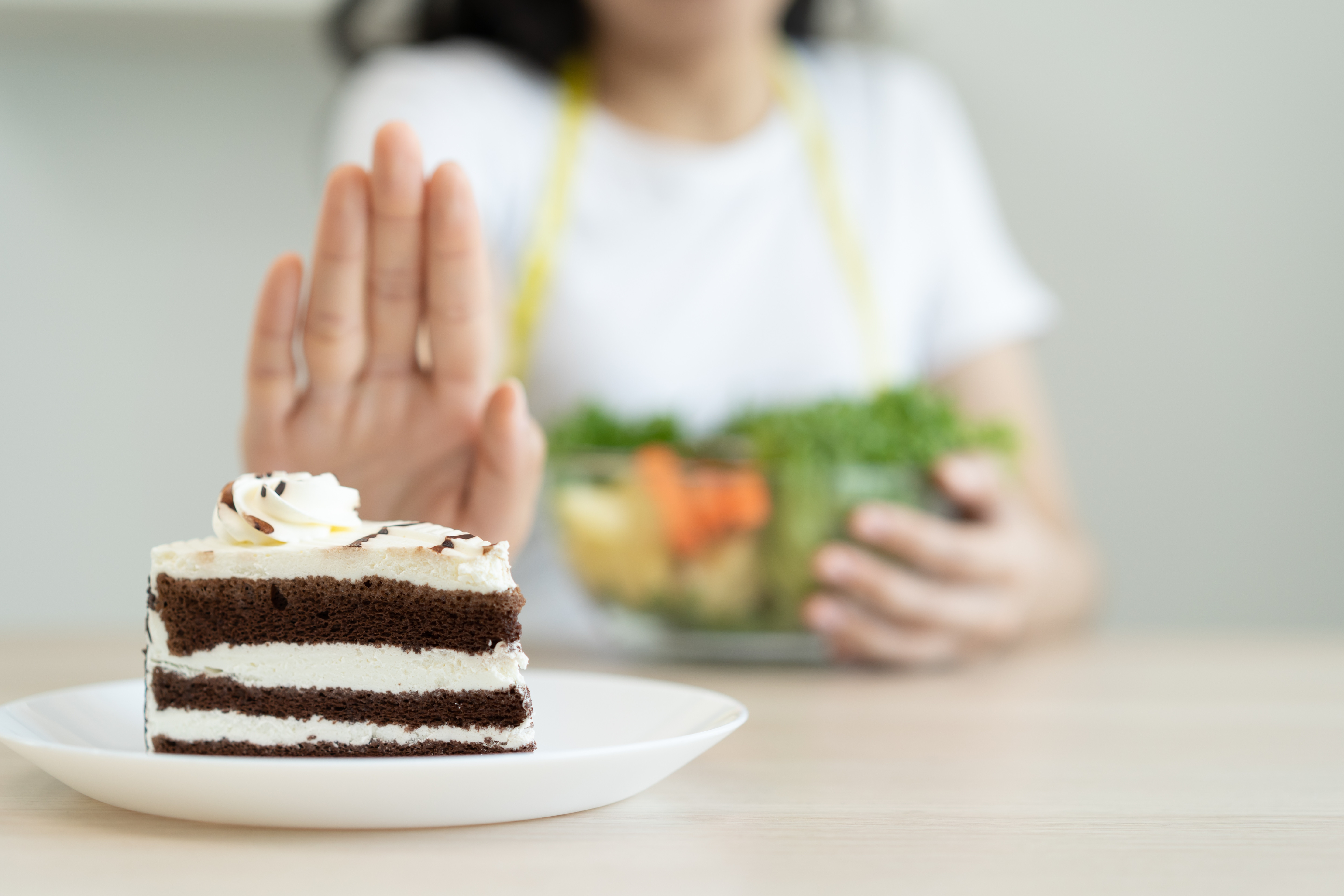 Ce se &icirc;nt&acirc;mplă corpul tău dacă renunți la zahăr