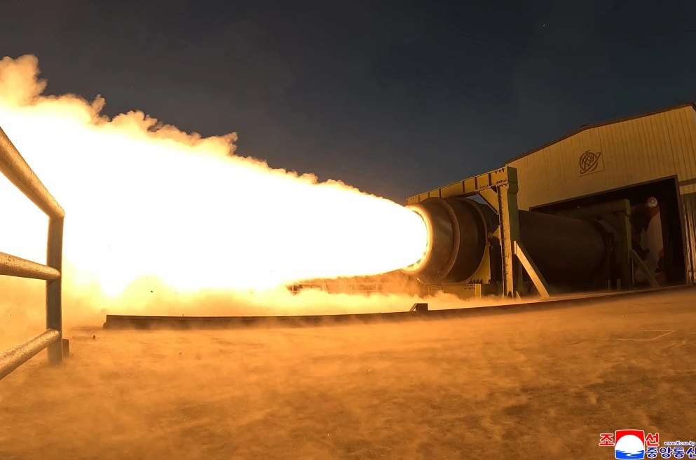 Coreea de Nord testează un motor pentru rachete capabile să lovească teritoriul SUA