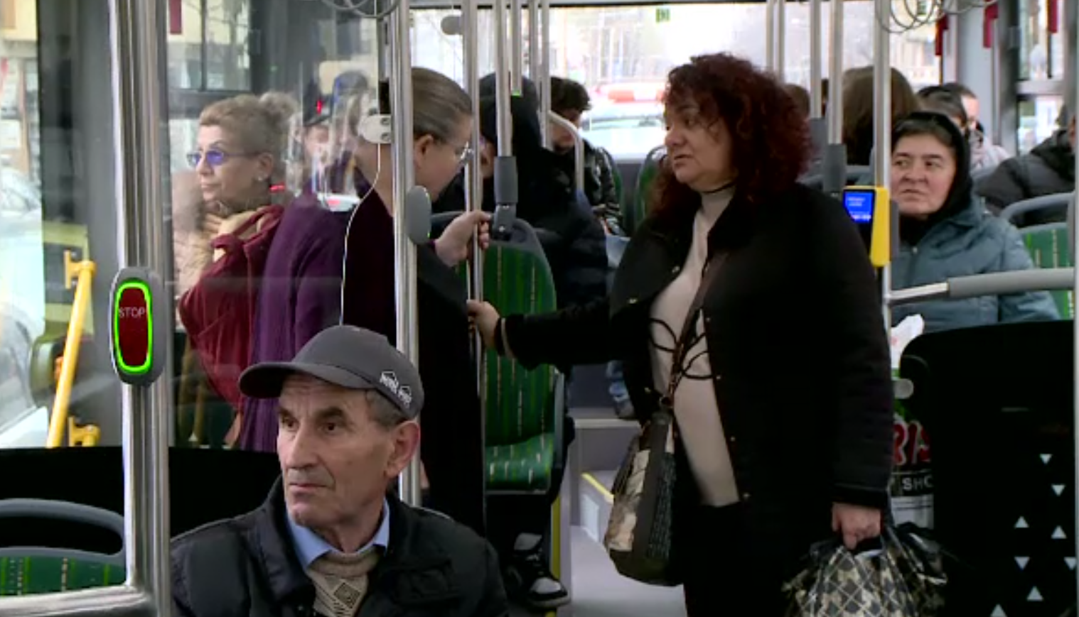 Bucureștenii s-au reorientat spre transportul public după scumpirea carburanților. Traseele unde sunt creșteri